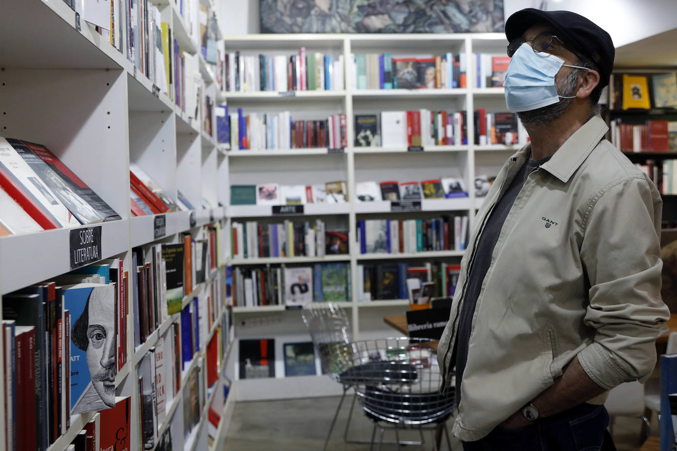 Fotos: Tercer día de la fase 1 en Valencia: las mascarillas toman la calle