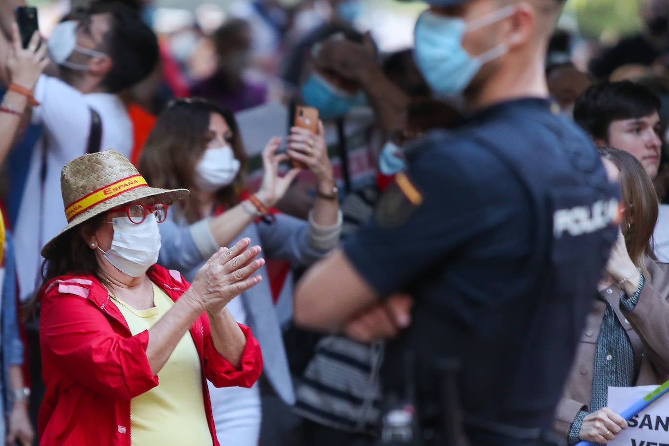 Fotos: Nuevas protestas en Valencia por la gestión del Gobierno