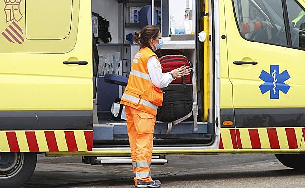 Salvan a un hombre de 57 años en parada cardiorrespiratoria en una farmacia de Valencia