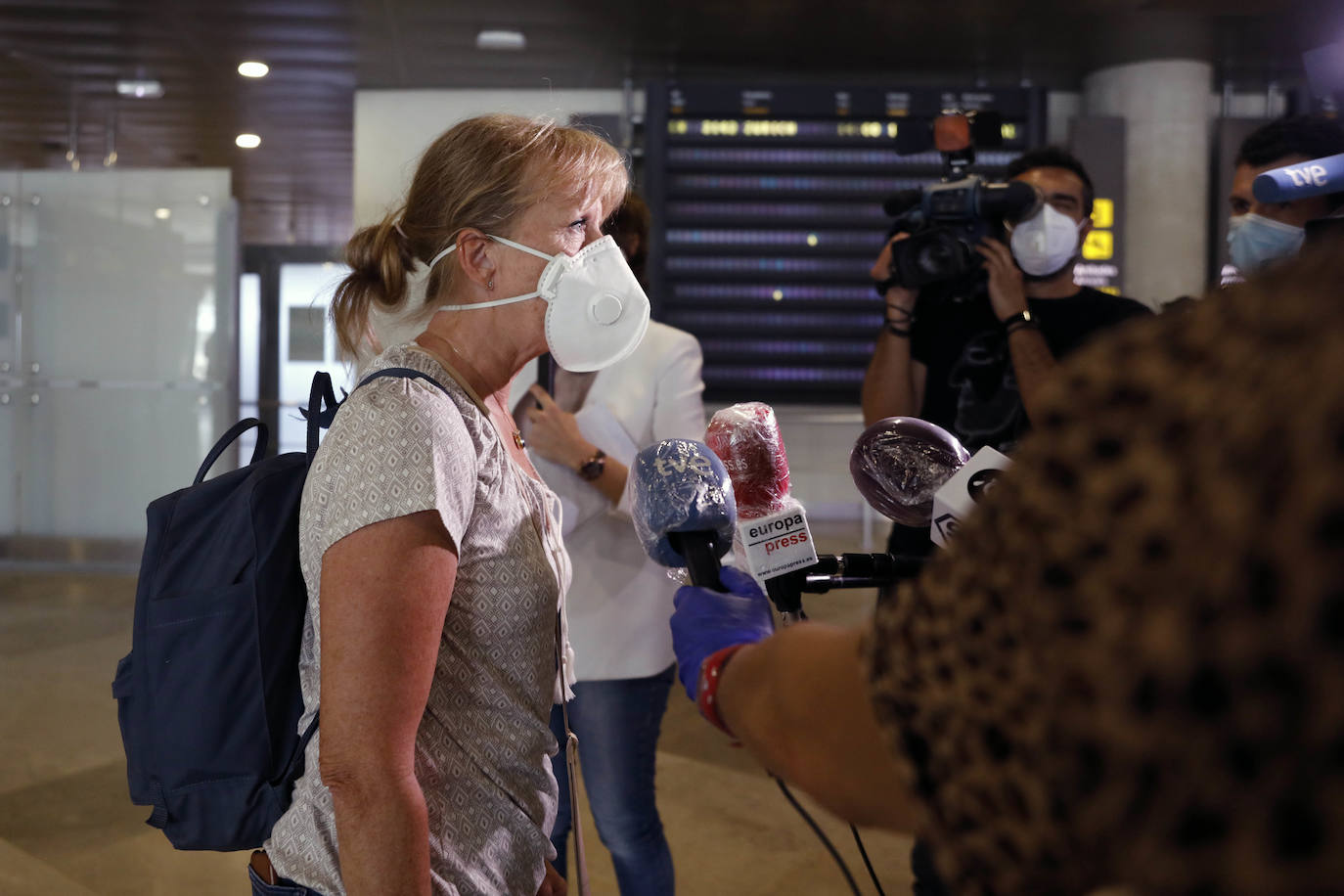 Aterriza en Valencia el primer vuelo internacional tras el confinamiento