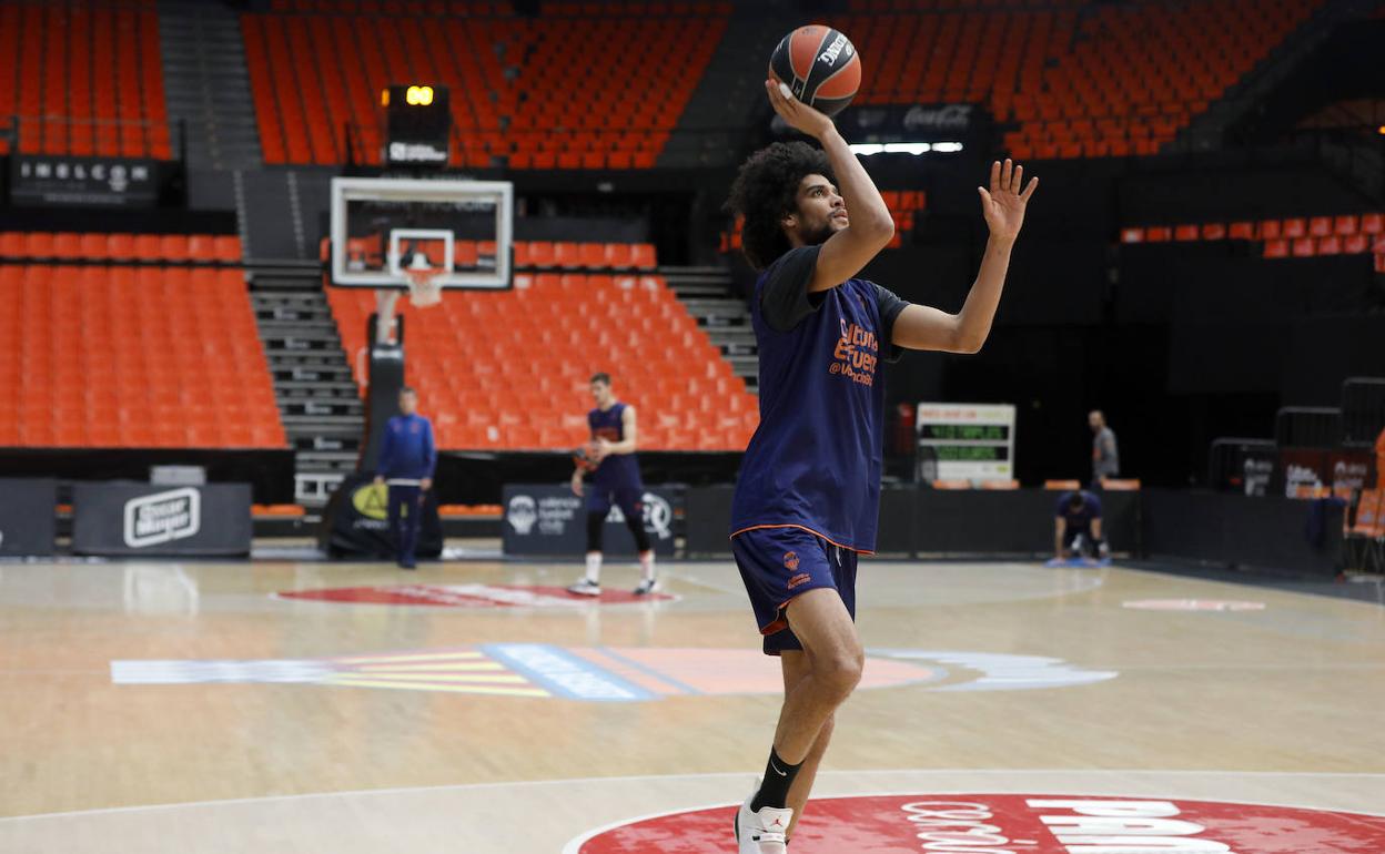 Labeyrie, durante un entrenamiento en la Fonteta 