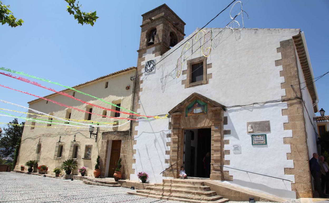 La iglesia y el convento de Jesús Pobre. 