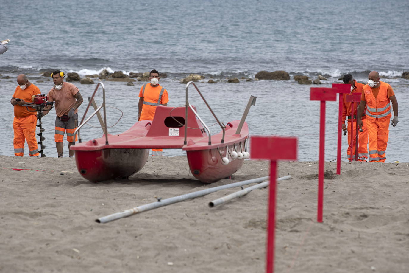 Las playas de Italia reabrirán en medio de la pandemia del coronavirus aunque los bañistas tendrán que mantener una distancia mínima de 5 metros entre ellos y adoptar ciertas medidas higiénicas.