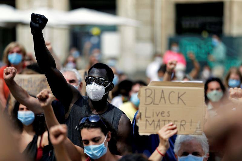 Fotos: Manifestación en Valencia contra el racismo