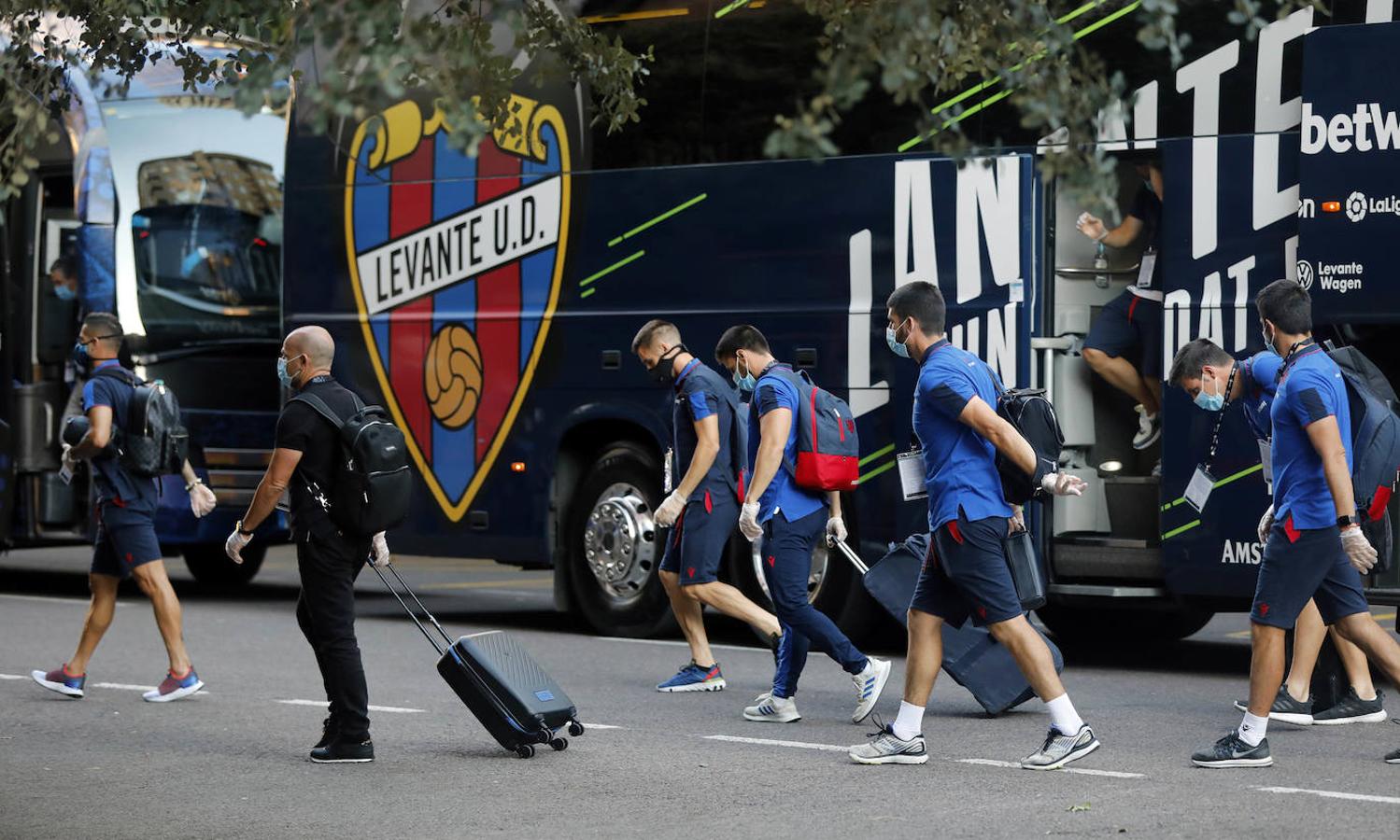 Fotos: El derbi entre el Valencia y el Levante, en imágenes