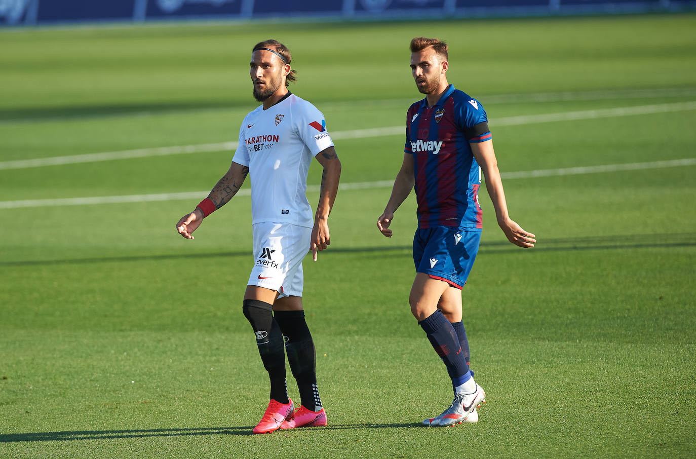 El Levante UD recibe al Sevilla FC, en el partido correspondiente a la jornada 29 de Liga, en el estadio Camilo Cano de La Nucía (Alicante).