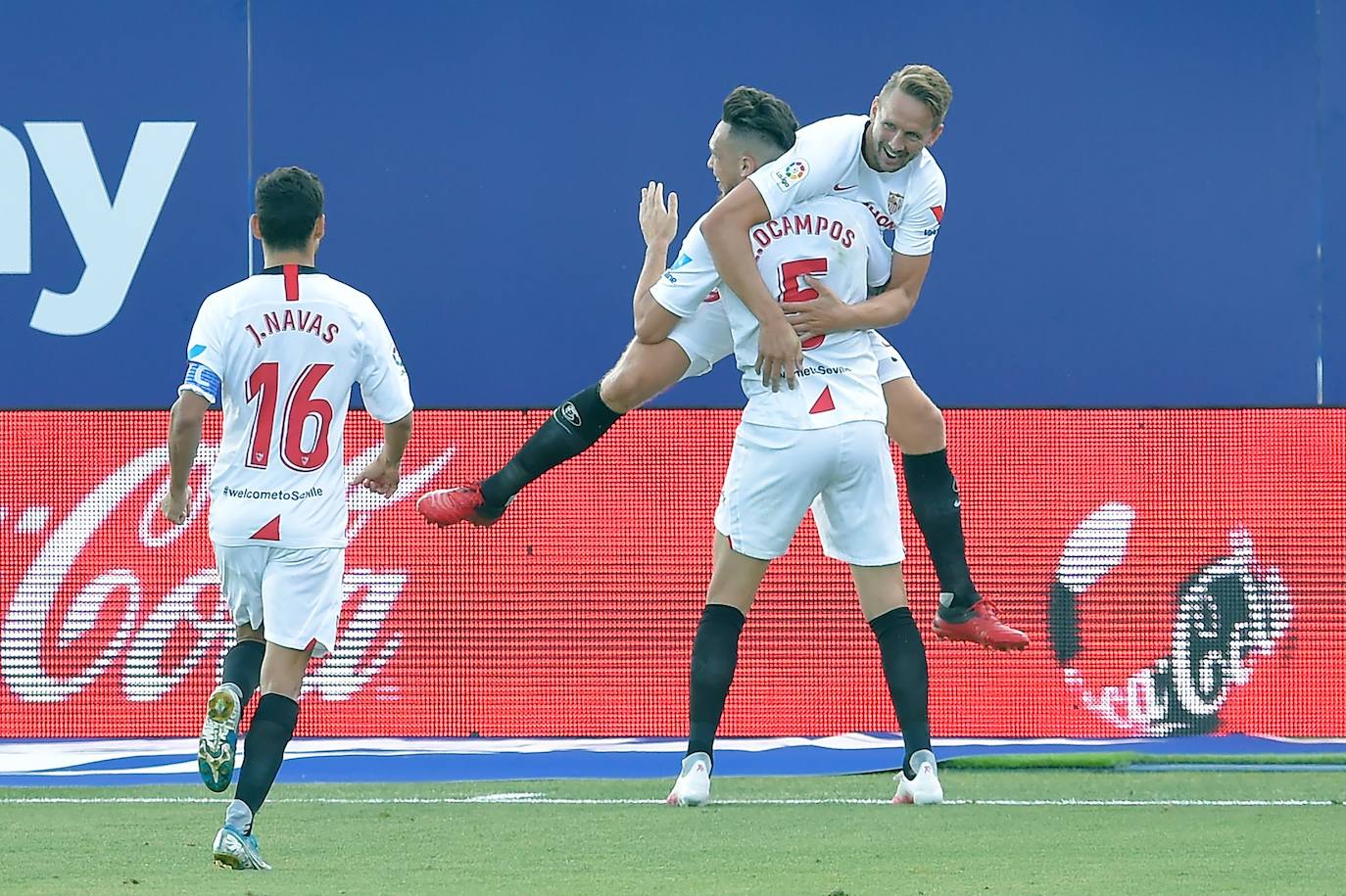 El Levante UD recibe al Sevilla FC, en el partido correspondiente a la jornada 29 de Liga, en el estadio Camilo Cano de La Nucía (Alicante).