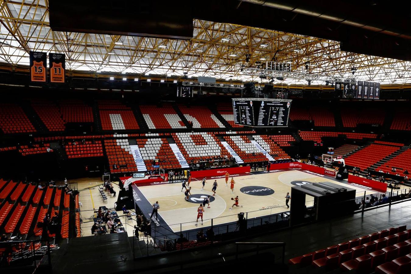 La Fonteta, escenario de la lucha de los mejores equipos de la Liga peleando por el título tras el parón por la pandemia de coronavirus