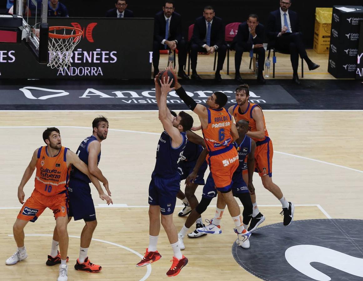 La Fonteta, escenario de la lucha de los mejores equipos de la Liga peleando por el título tras el parón por la pandemia de coronavirus