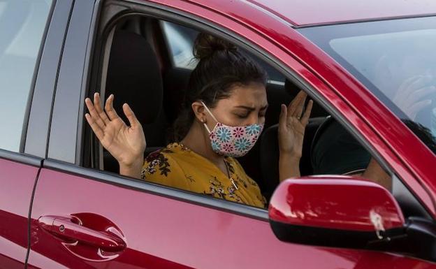 En estos tres casos no es necesario usar mascarilla en el coche