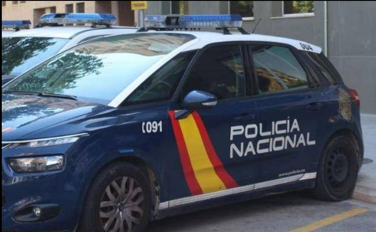 Vehículo de la Policía Nacional.