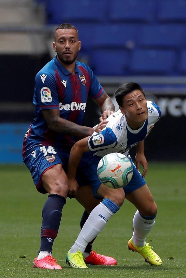 Fotos: Las mejores imágenes del Espanyol-Levante