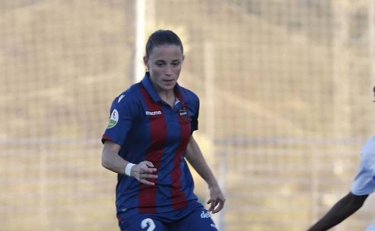 Ona Batlle, durante un partido del Levante.