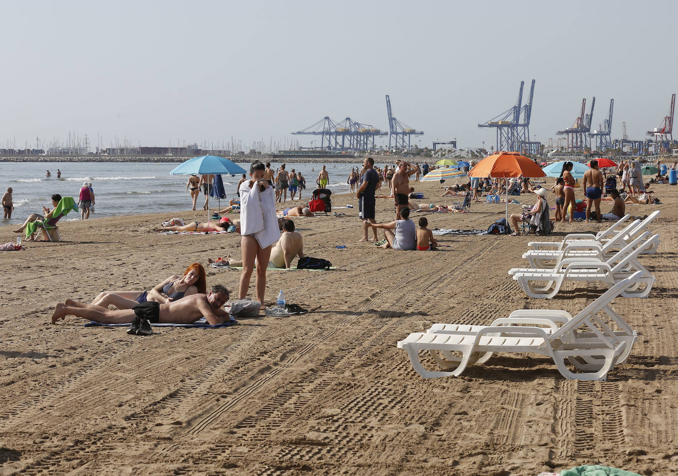 Playa de La Malvarrosa, Valencia. 