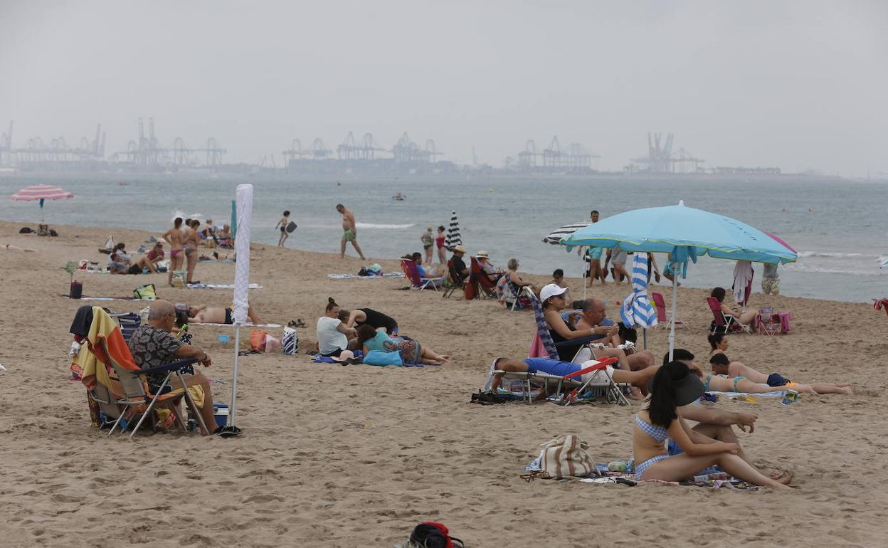 Todas las playas de la Comunitat estarán funcionando el 1 de julio para recibir a los turistas