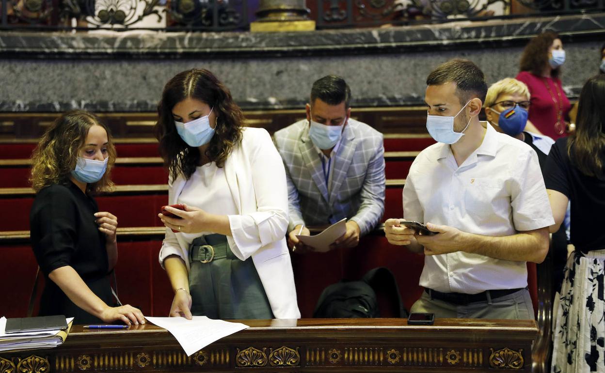 Tello, Gómez, Galiana y Campillo, ayer en el pleno. 