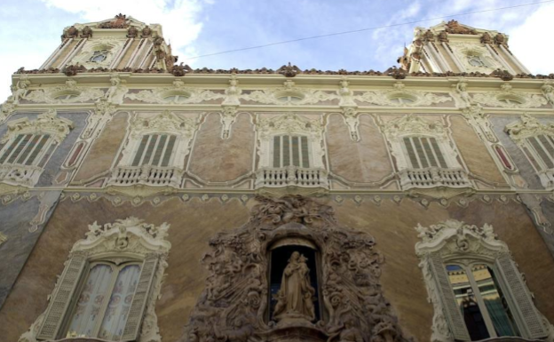 Fachada del Palacio del Marqués de Dos Aguas.