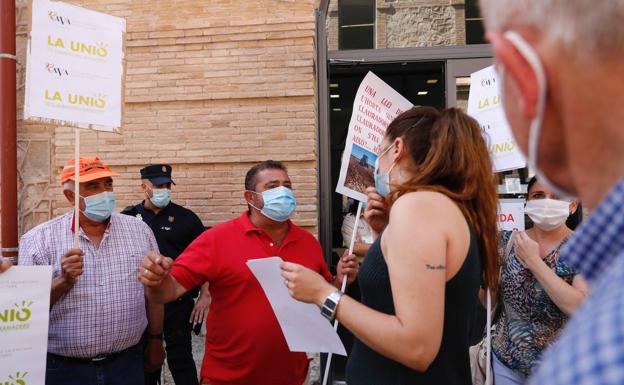 Los agricultores protestan en Valencia y auguran «un otoño caliente» si la situación no mejora