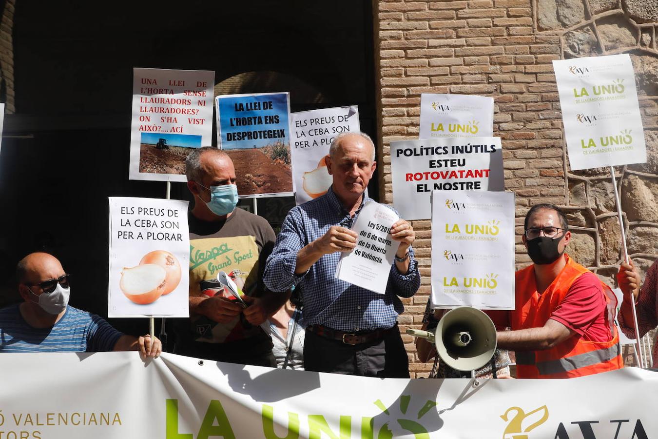 Fotos: Protesta de los agricultores en Valencia