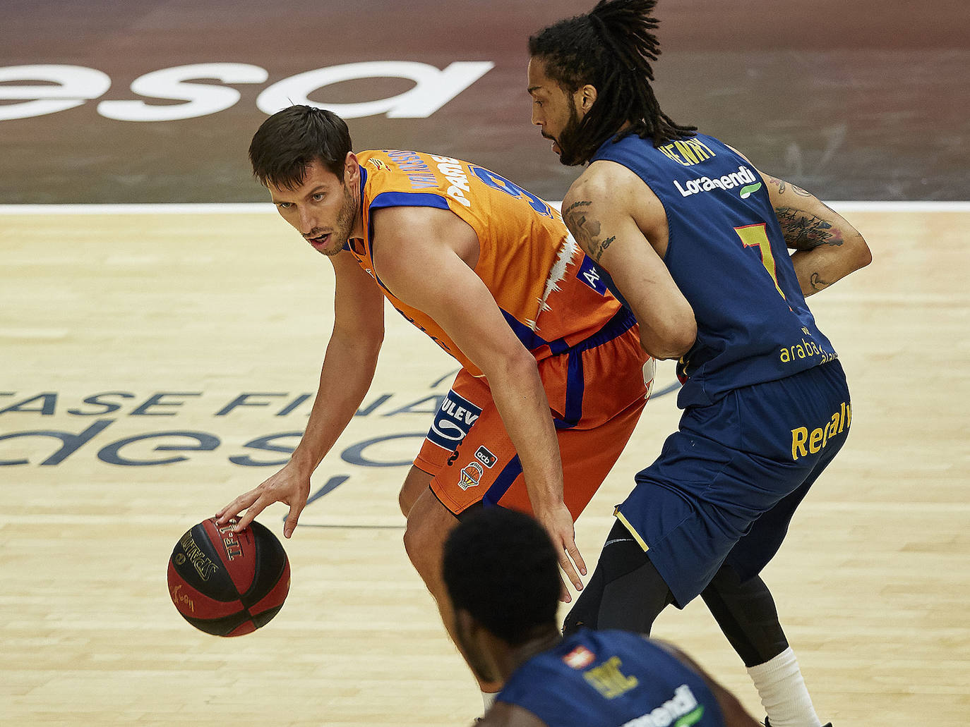 Fotos: ACB: espectaculares imágenes del Valencia Basket - Baskonia