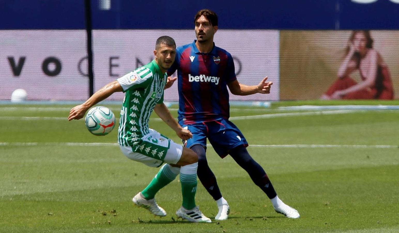 Fotos: Las mejores imágenes del Levante-Betis