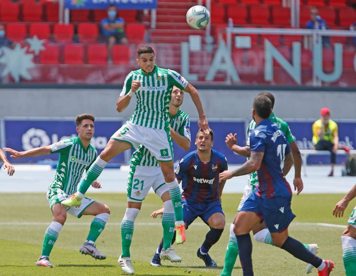 Fotos: Las mejores imágenes del Levante-Betis