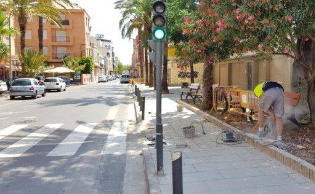 Unas obras anteriores en la avenida Paiporta. 