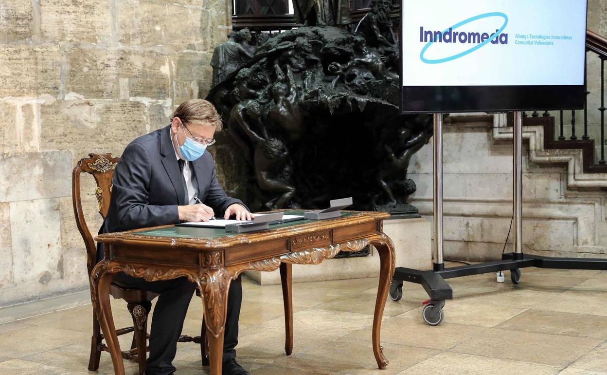 El presidente Ximo Puig, en el Palau. 