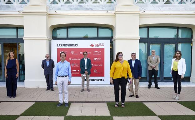 En la imagen, José Manuel Díez, Fidel Pila, Sergio Giménez, Maribel Vilaplana, Gonzalo Zarranz, David Prieto, Teresa Riesgo y Tania Menéndez.