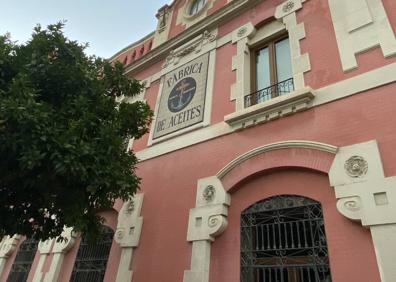 Imagen secundaria 1 - La Finca Roja, la fábrica de aceites de la avenida del Puerto y el edificio Ros Ferrer de la calle Quart.