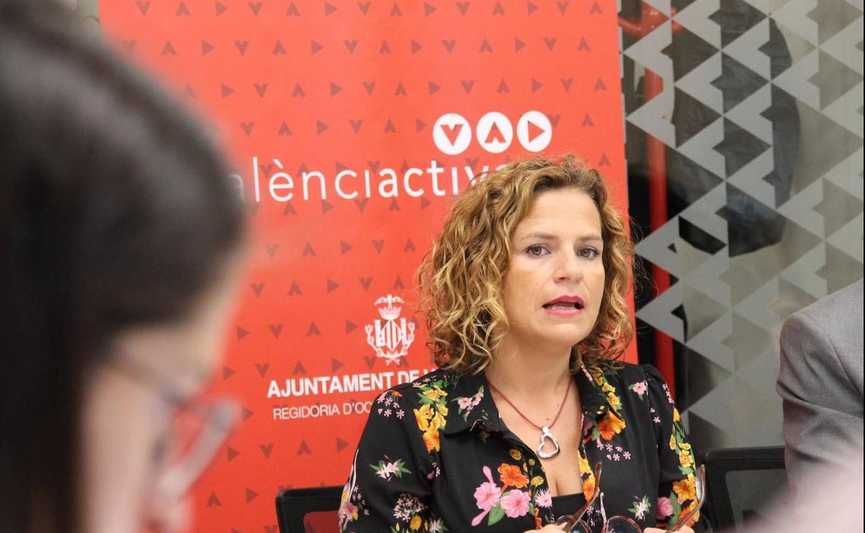 Pilar Bernabé en rueda de prensa. 