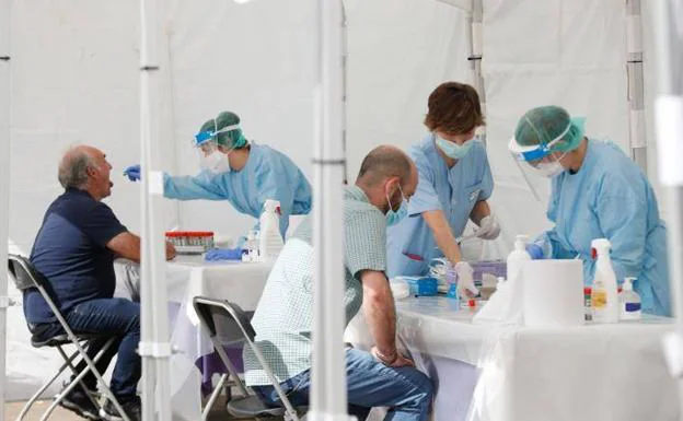 Los contagios se duplican en España con 257 nuevos casos