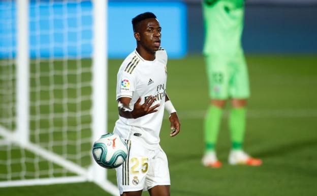 Vinicius, durante el partido ante el Getafe. 