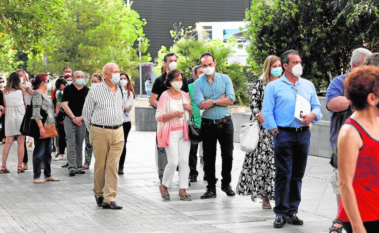 Colas en la ciudad de la Justicia de Valencia. 