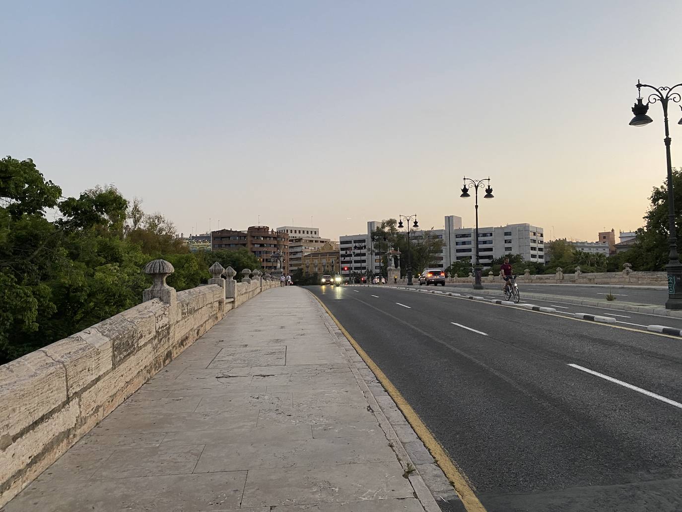 Fotos: El Puente del Real, una construcción con vistas privilegiadas en Valencia