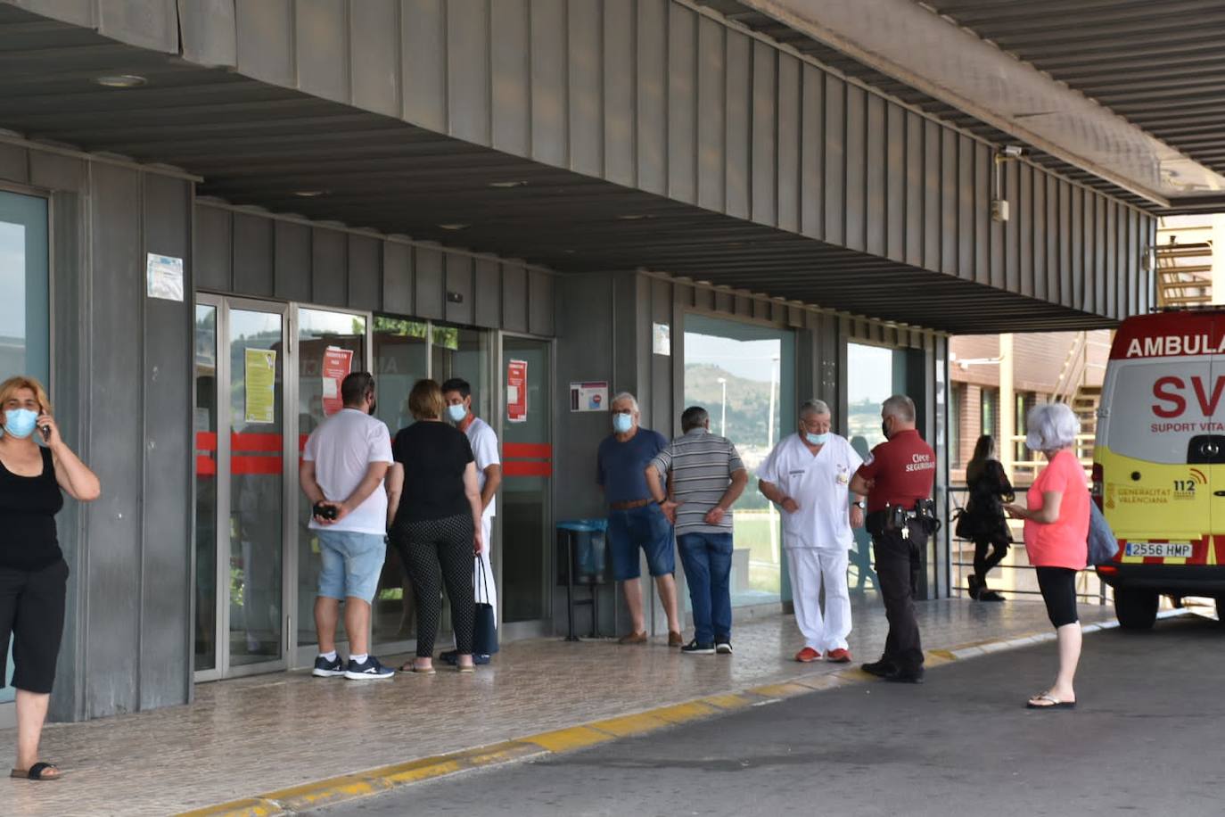 Detectado un foco de coronavirus en el hospital Lluís Alcanyís de Xàtiva