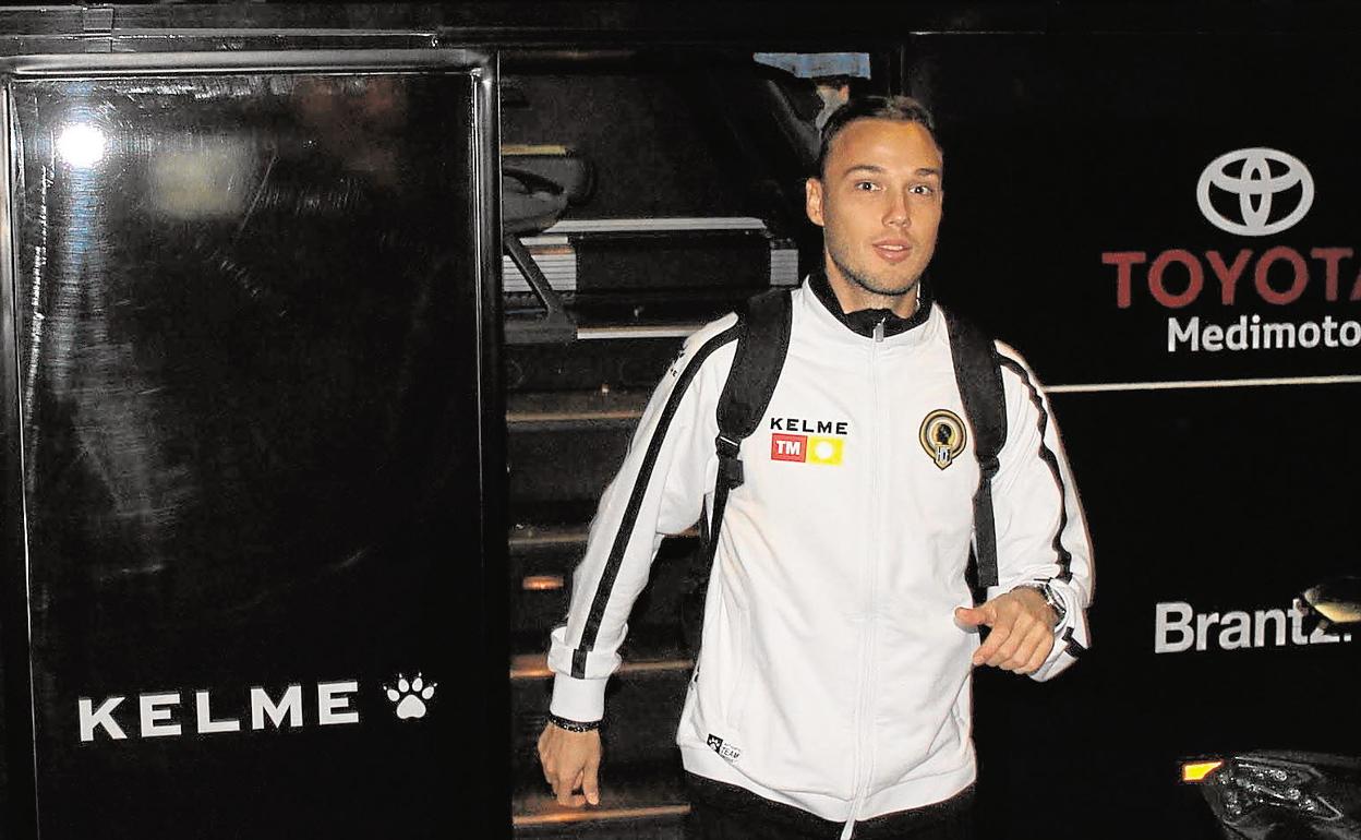 Pablo Íñiguez se perderá la primera parte de la pretemporada del nuevo Hércules. 