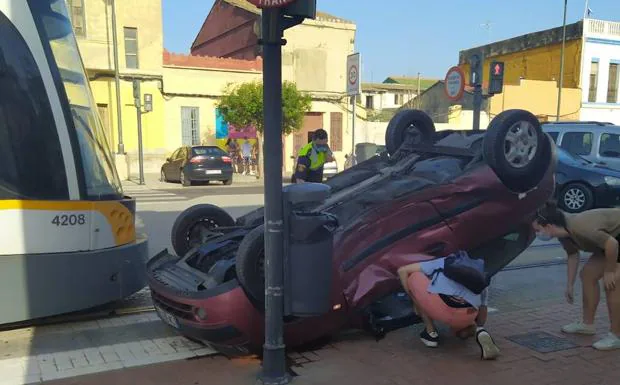 Espectacular accidente en Valencia 