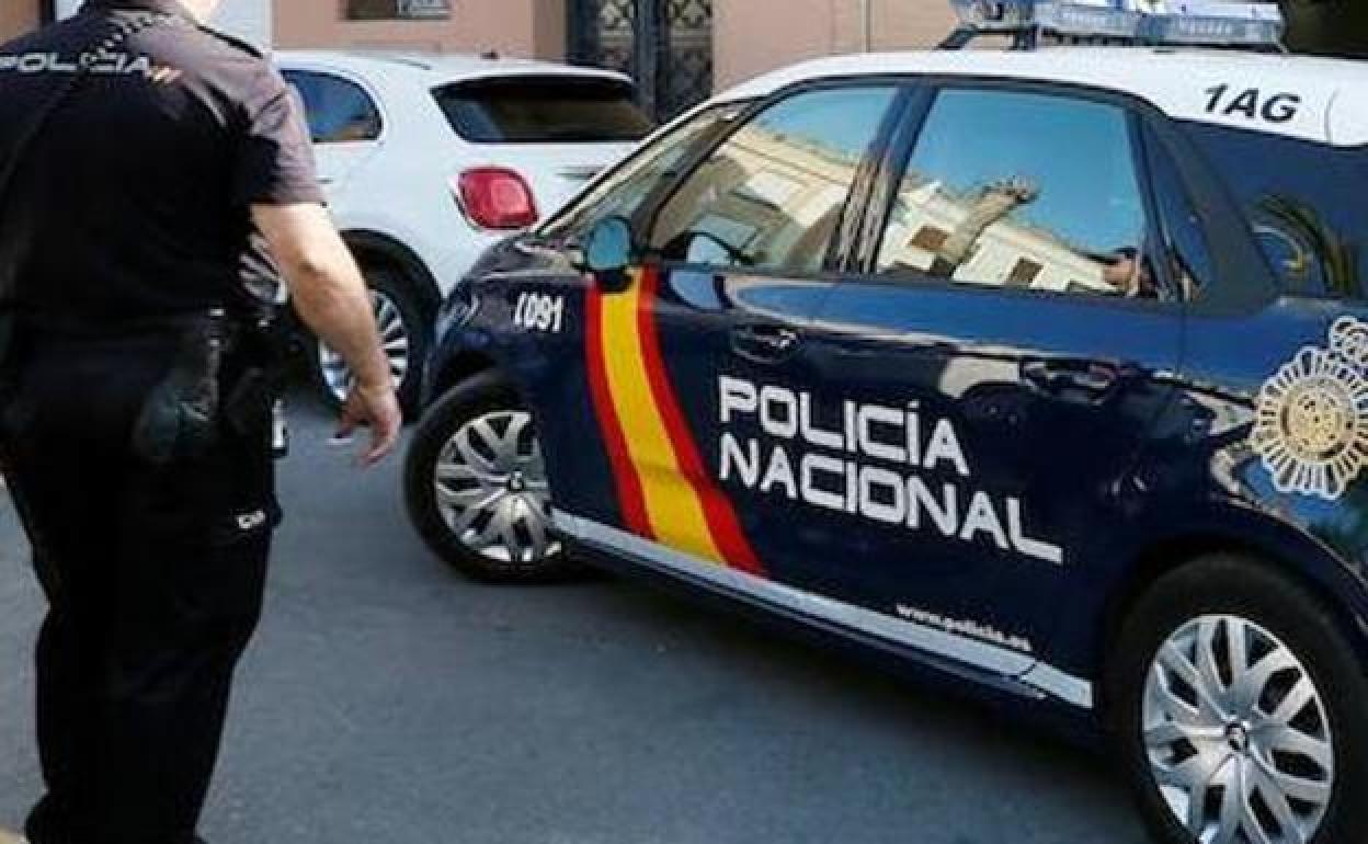 Herida grave una mujer tras ser apuñalada por su marido en Murcia