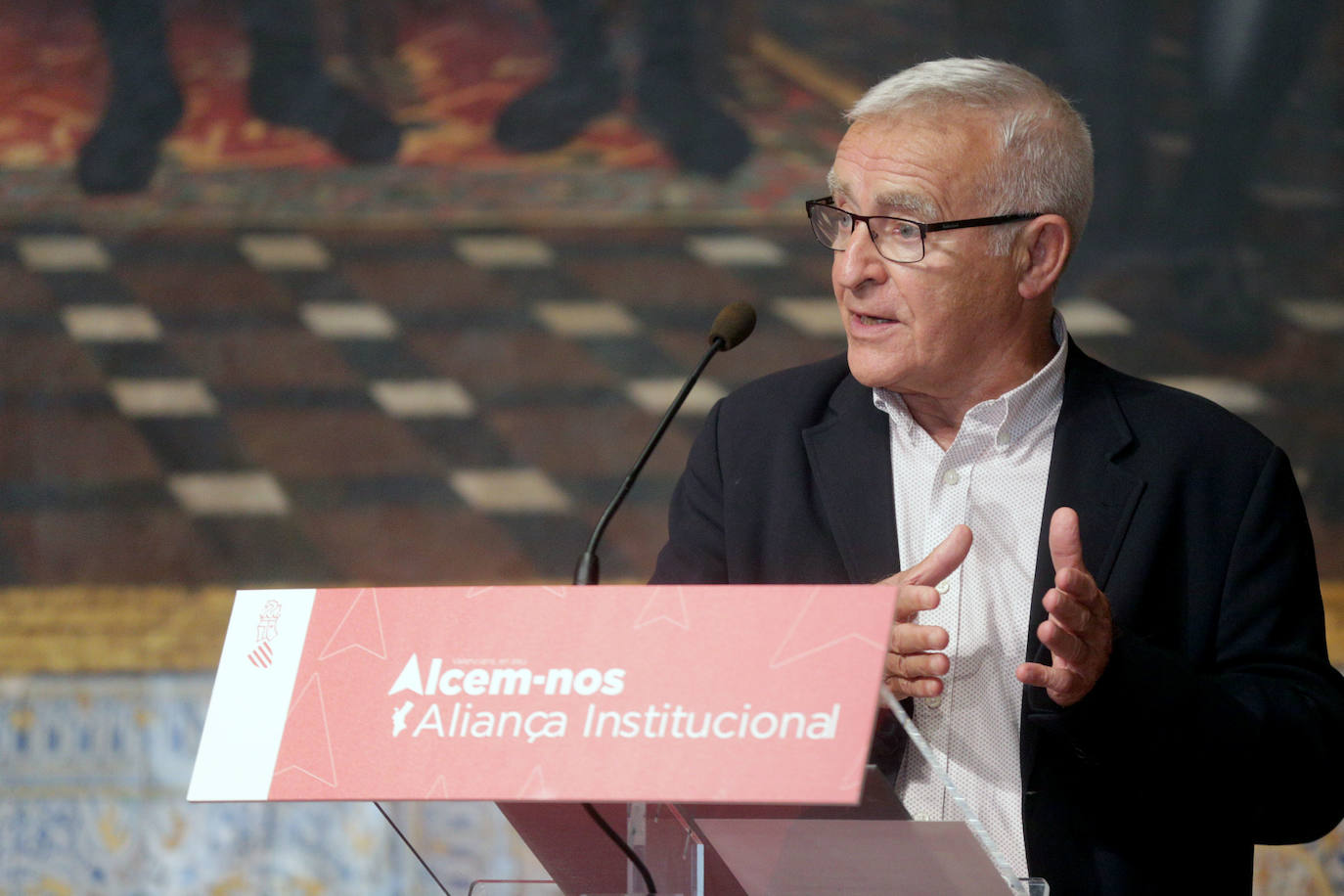 Firma del acuerdo 'Alcem-nos' para la reconstrucción de la Comunitat Valenciana