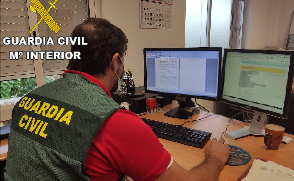 Cae una red que estafo 20.000 euros desde Lliria a través de teléfonos por el método de 'SIM swaping'