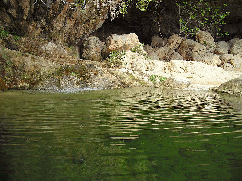 28. Cuevas de las palomas, Yátova (Valencia).