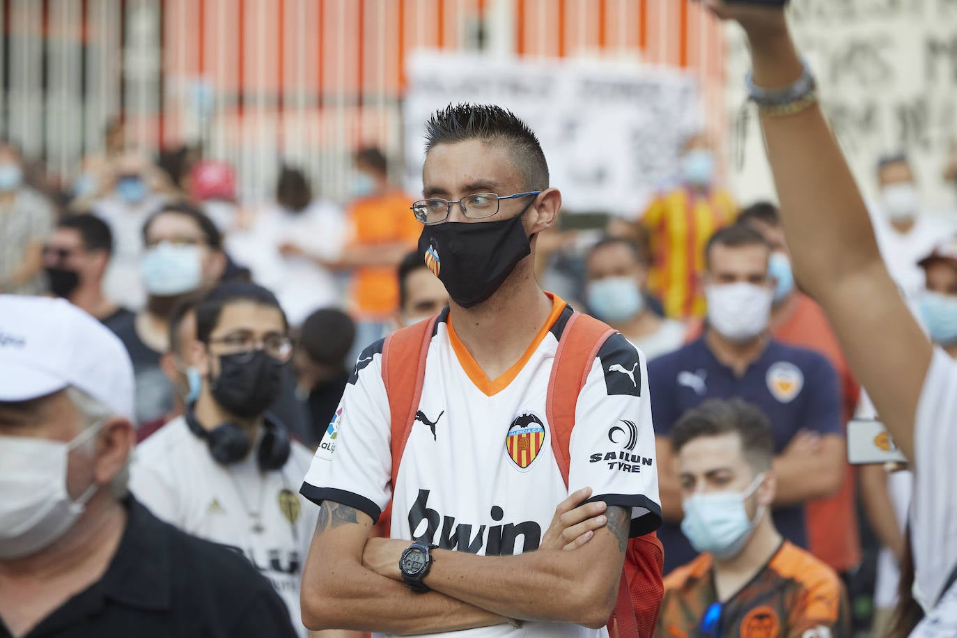 Fotos: Más de un millar de valencianistas se manifiestan contra la gestión de Lim y piden su marcha