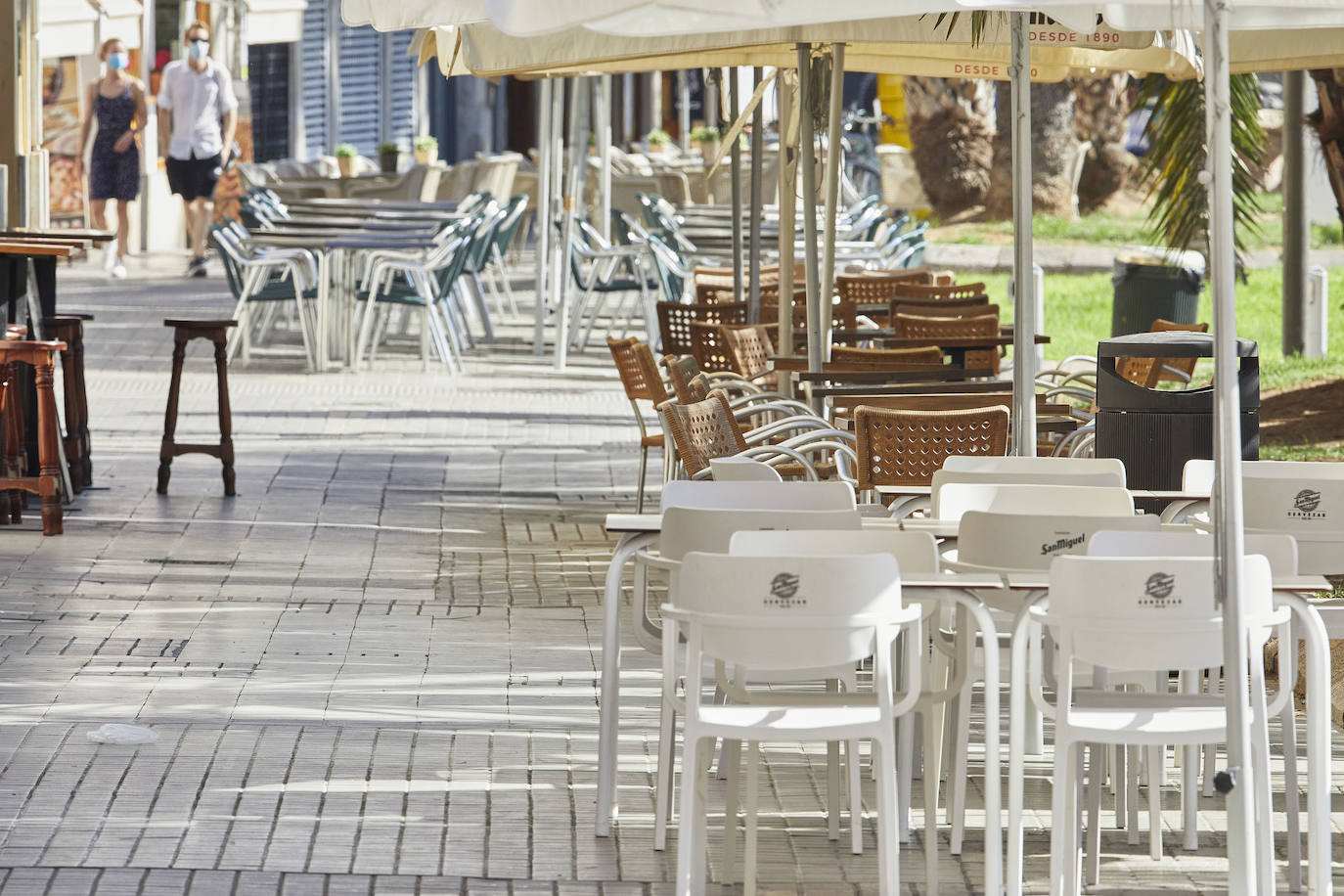 Fotos: Terrazas vacías en Valencia tras las nuevas restricciones por el COVID 19