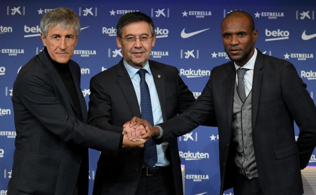 Setién, Bartomeu y Abidal, el día de la presentación del técnico cántabro.