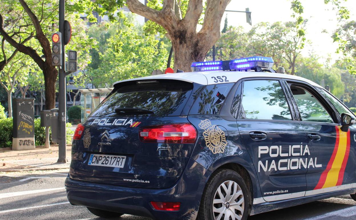 Atraca un supermercado en Valencia y secuestra a un taxista para huir