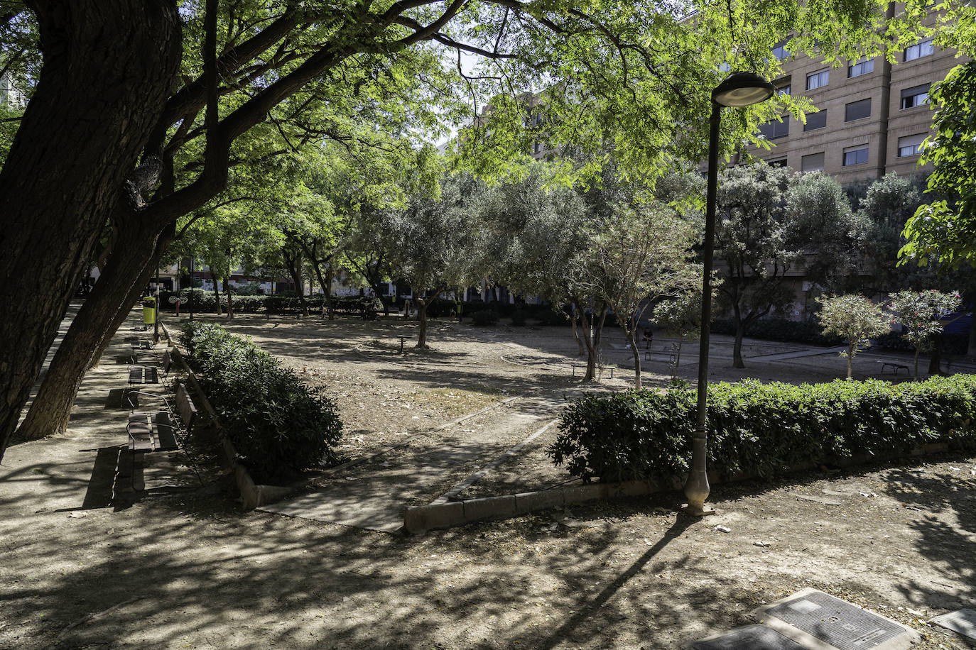 Plaza Manuel Granero | Estado actual del parque. El Ayuntamiento de Valencia ha sacado a licitación su remodelación por un importe de 600.000 euros.