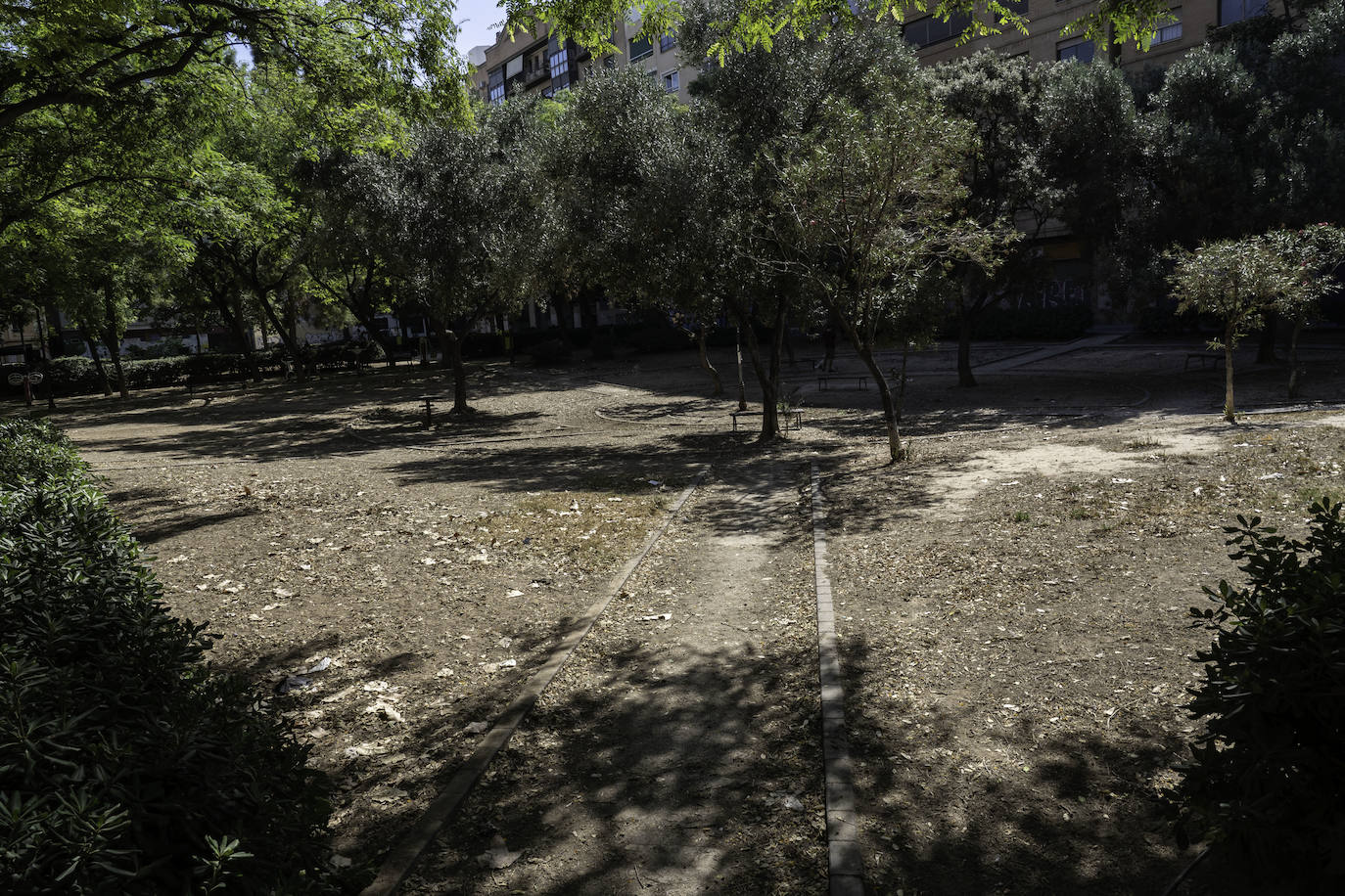 Plaza Manuel Granero | Estado actual del parque. El Ayuntamiento de Valencia ha sacado a licitación su remodelación por un importe de 600.000 euros.