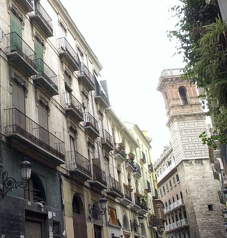 Campanario de la antigua iglesia de San Bartolomé.