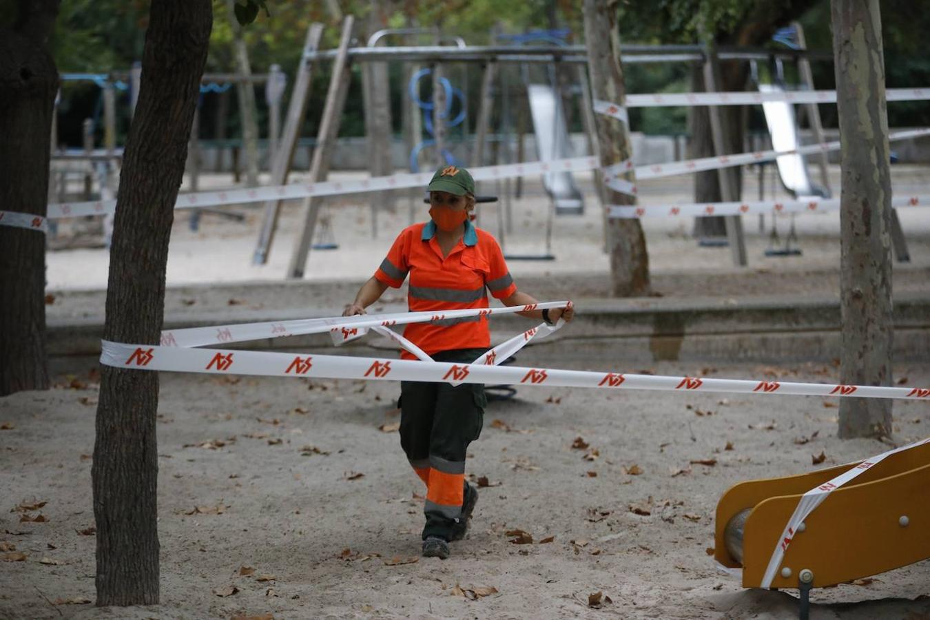 El Ayuntamiento apuesta por volver a cerrar las zonas de juego para frenar los contagios entre los más pequeños